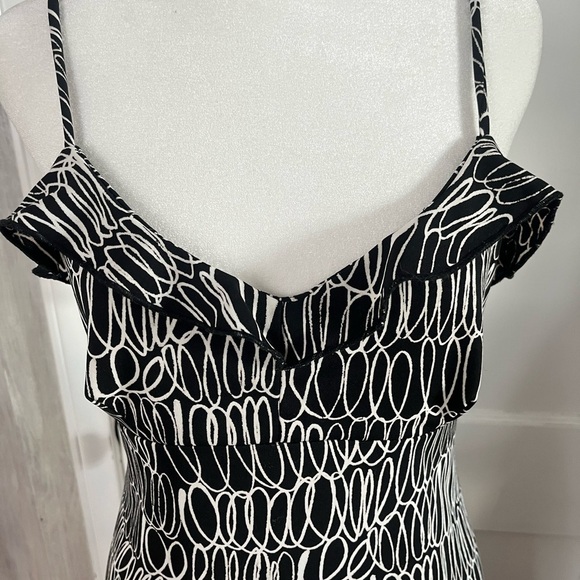 VTG Y2K Chic Black and White Patterned midi thin strap babydoll ruffle d… - Picture 2 of 9